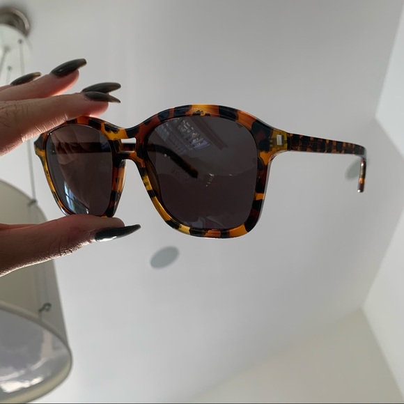 NWT Saint Laurent Tortoiseshell 54mm Modified Square Sunglasses - PRICE FIRM - Picture 8 of 15